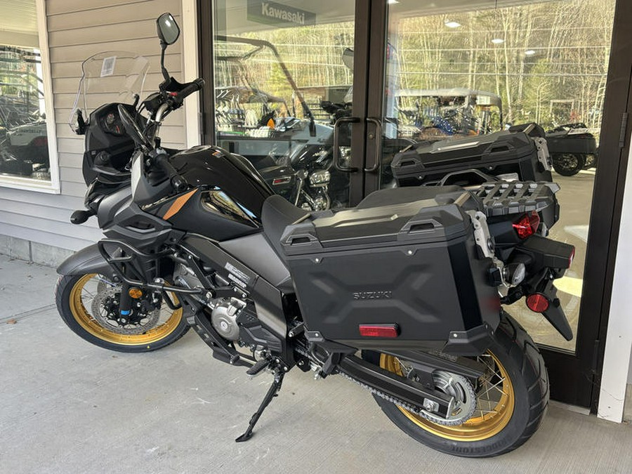 2025 Suzuki V-Strom 650XT Adventure