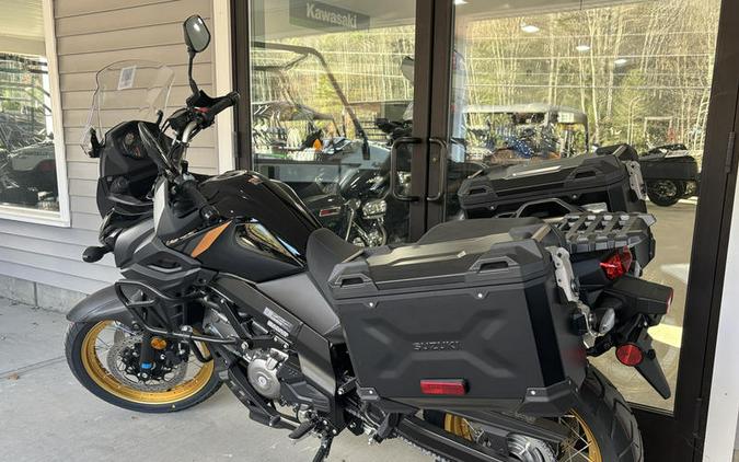 2025 Suzuki V-Strom 650XT Adventure