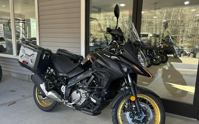 2025 Suzuki V-Strom 650XT Adventure