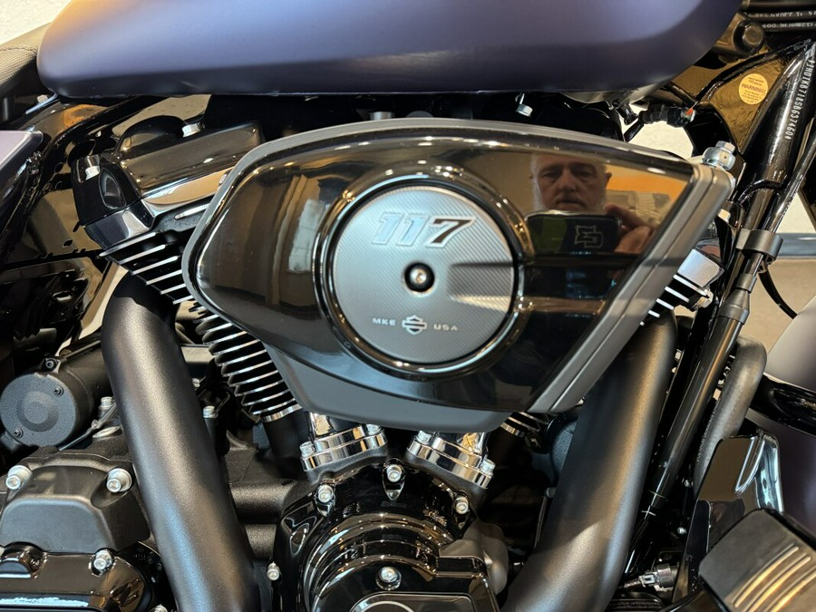 2025 Harley-Davidson® Street Glide® Purple Abyss Denim - Black Finish