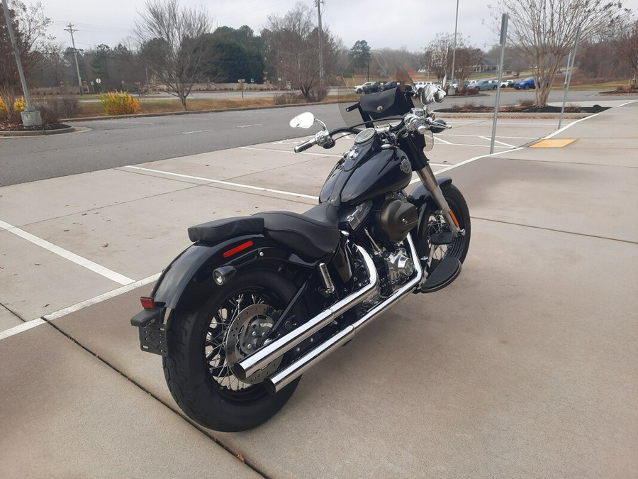 2017 Harley-Davidson® Softail Slim® S Vivid Black