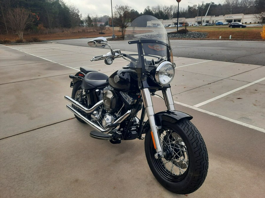 2017 Harley-Davidson® Softail Slim® S Vivid Black