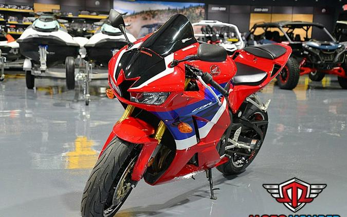 2022 Honda CBR600RR