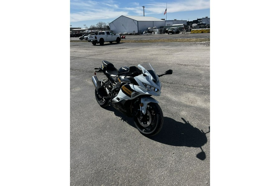 2026 Ninja® ZX™-4RR ABS - Kawasaki