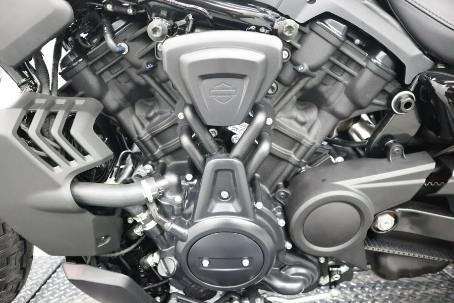 2025 Harley-Davidson® Nightster™ RH975