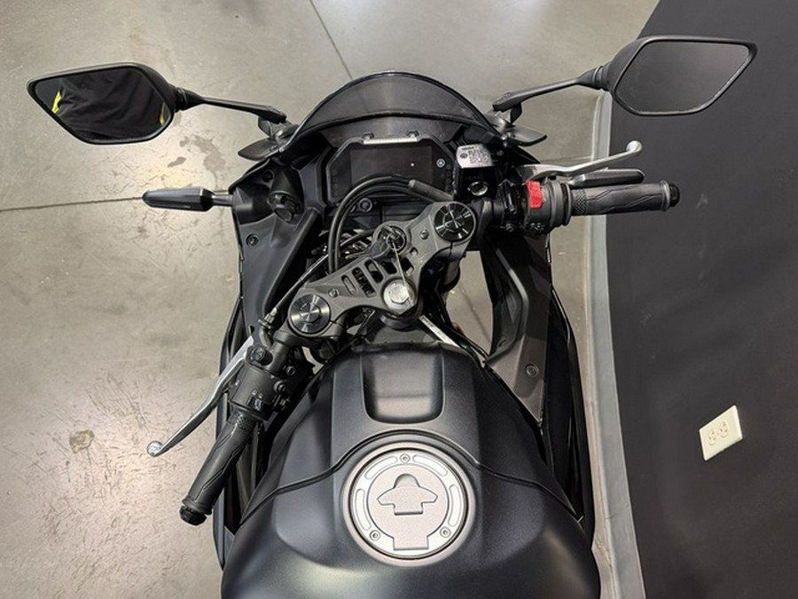 2025 Yamaha YZF R3