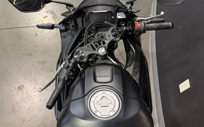 2025 Yamaha YZF R3