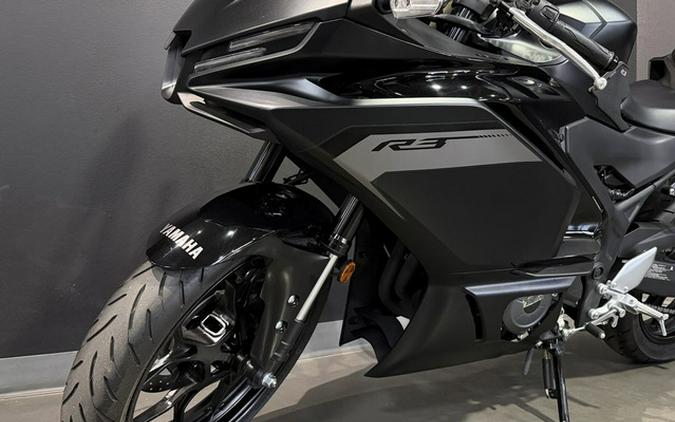 2025 Yamaha YZF R3