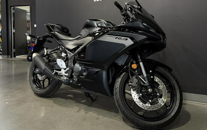 2025 Yamaha YZF R3