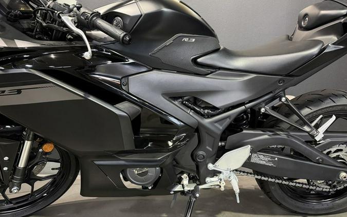 2025 Yamaha YZF R3