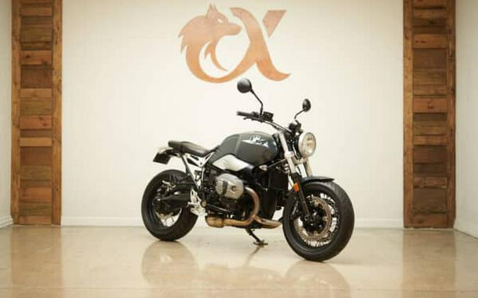 2020 BMW RNINET PURE