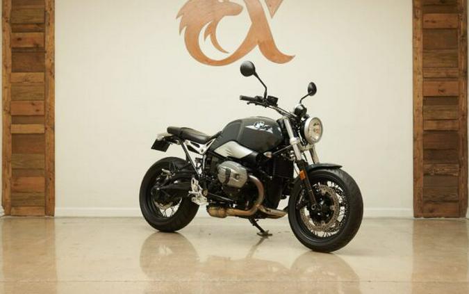 2020 BMW RNINET PURE