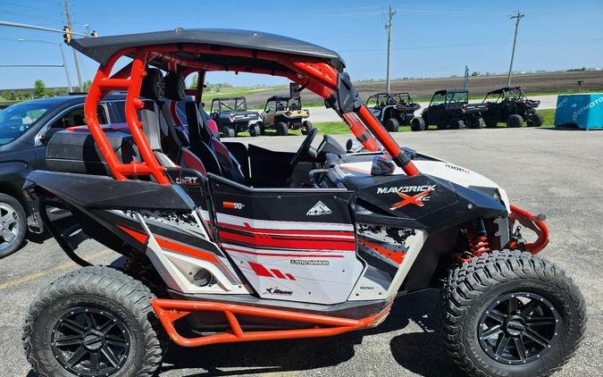 2015 Can-Am Maverick™ X® xc DPS™ 1000R