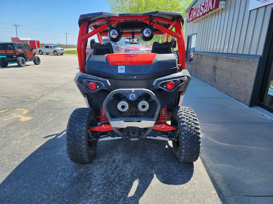 2015 Can-Am Maverick™ X® xc DPS™ 1000R