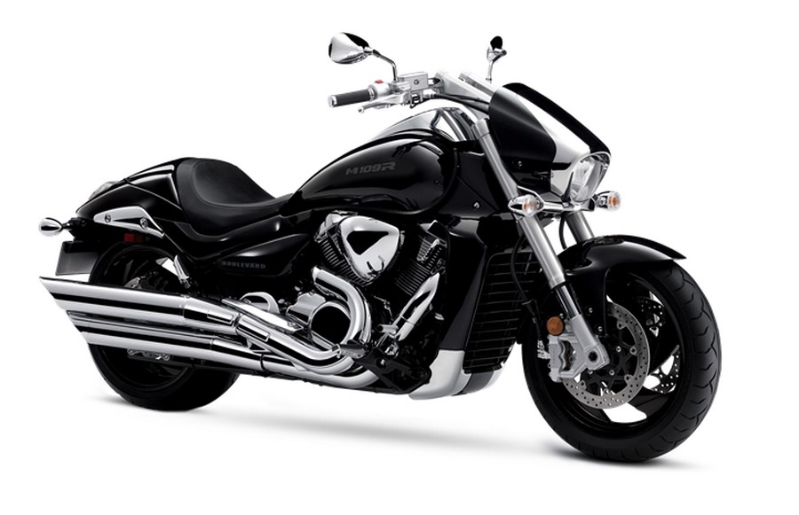 2025 Suzuki BOULEVARD M109R