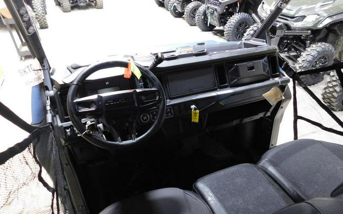 2026 Can-Am® Defender MAX XT HD11