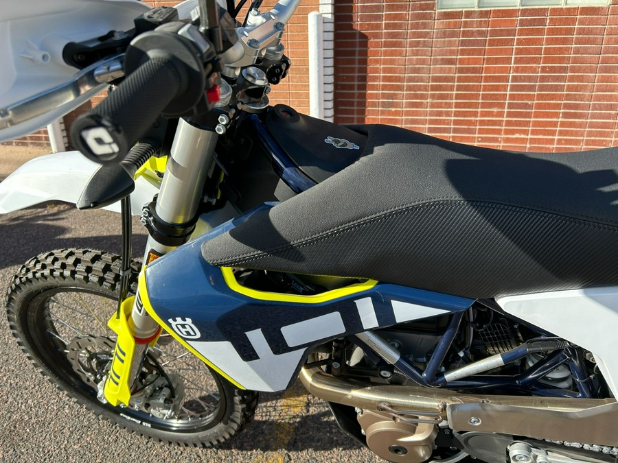 2023 Husqvarna 701 Enduro