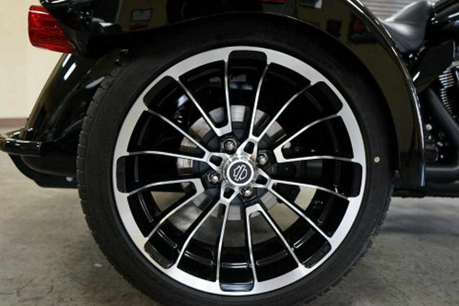 2024 Harley-Davidson Road Glide® 3