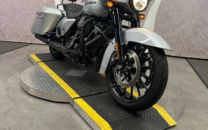 2019 FLHXS Street Glide Special