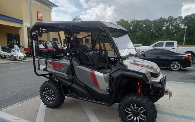 2025 Honda® Pioneer 1000-5 Deluxe
