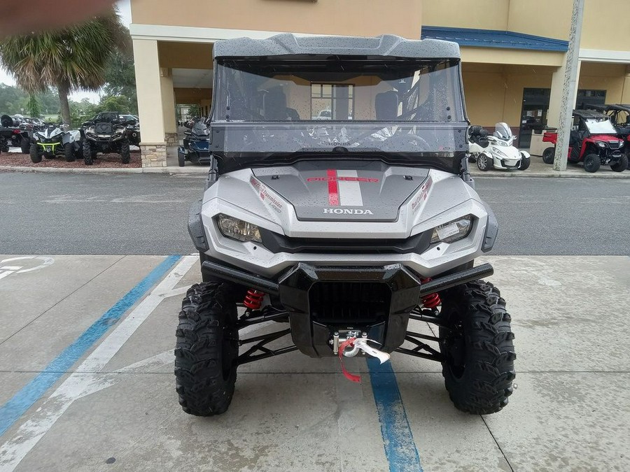 2025 Honda® Pioneer 1000-5 Deluxe