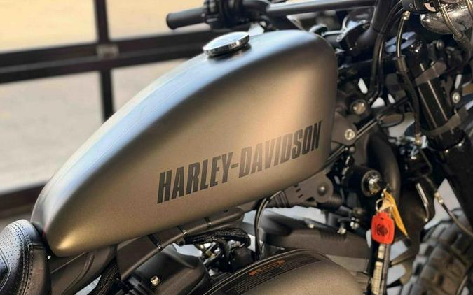 2018 Harley-Davidson® XL1200CX - Sportster® Roadster™