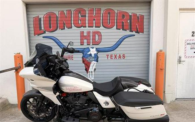 2020 Harley-Davidson CVO™ Tri Glide®