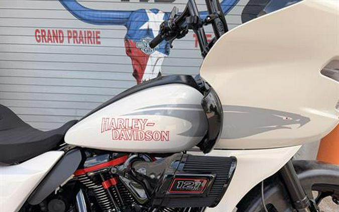 2020 Harley-Davidson CVO™ Tri Glide®
