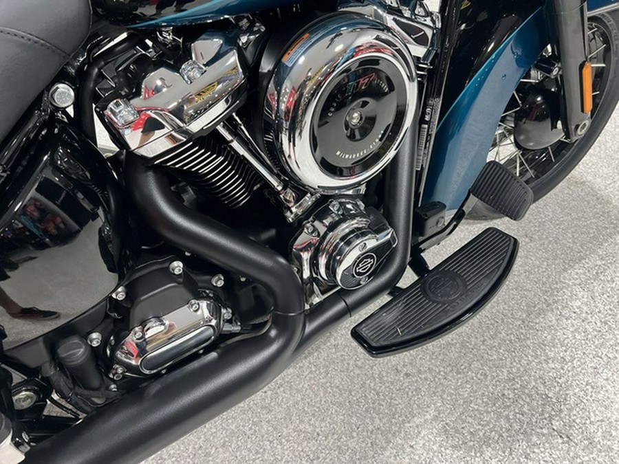 2026 Harley-Davidson Softail FLHC - Heritage Classic