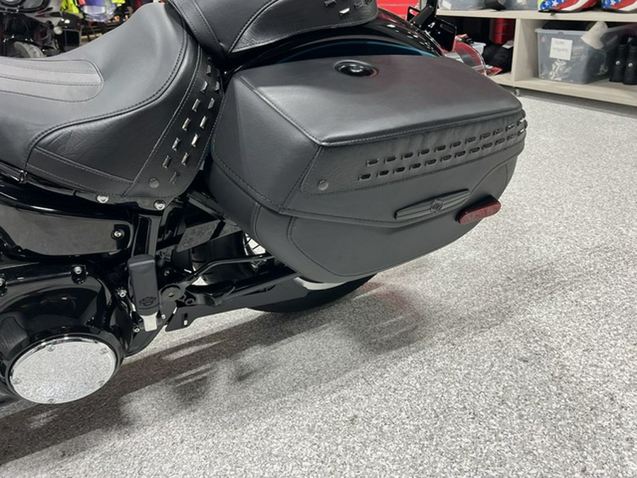 2026 Harley-Davidson Softail FLHC - Heritage Classic