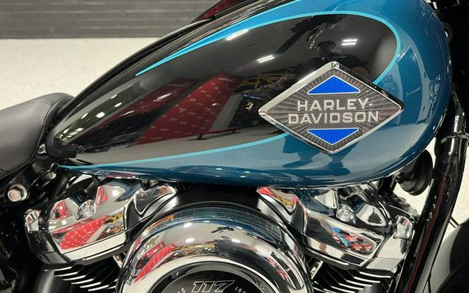2026 Harley-Davidson Softail FLHC - Heritage Classic