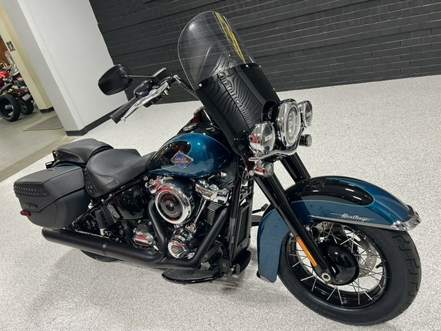 2026 Harley-Davidson Softail FLHC - Heritage Classic