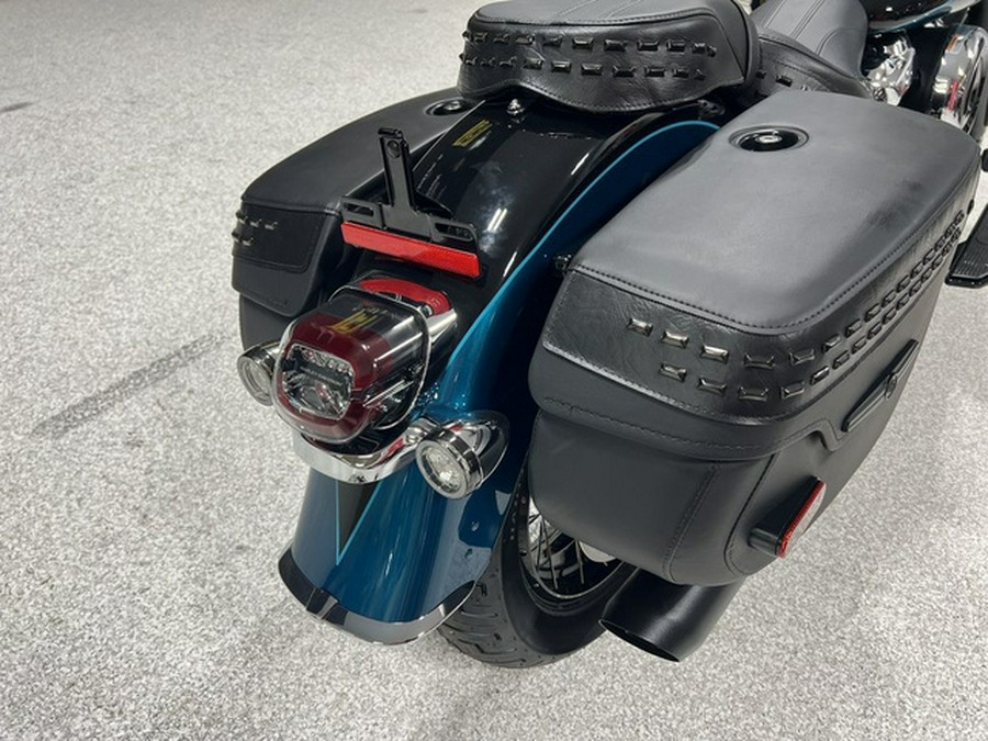 2026 Harley-Davidson Softail FLHC - Heritage Classic