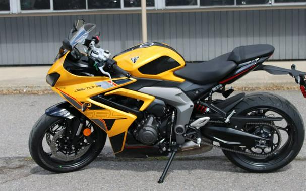 2026 TRIUMPH DAYTONA 660