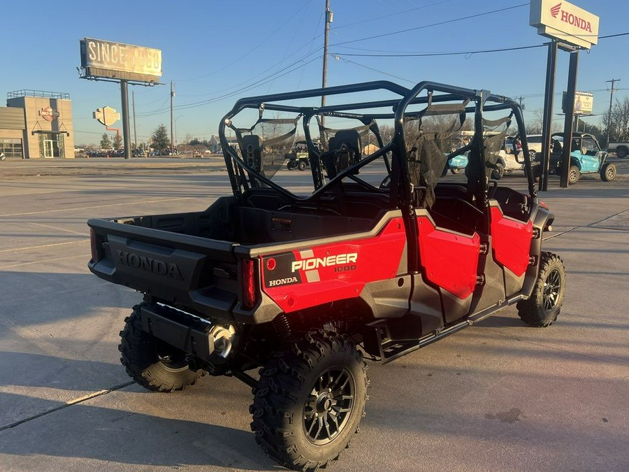 2023 Honda® Pioneer 1000-6 Deluxe Crew