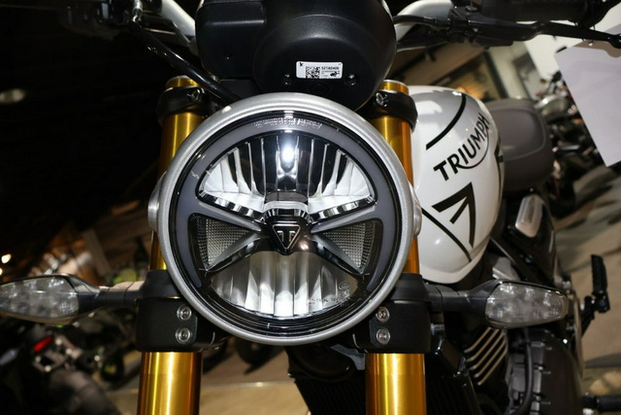 2026 Triumph Speed 400 Pearl Metallic White/Phantom Black