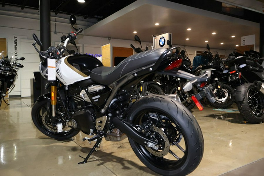 2026 Triumph Speed 400 Pearl Metallic White/Phantom Black