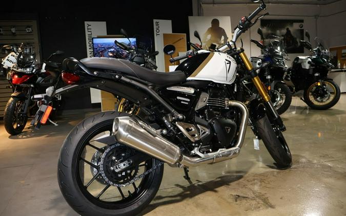 2026 Triumph Speed 400 Phantom Black/Storm Grey