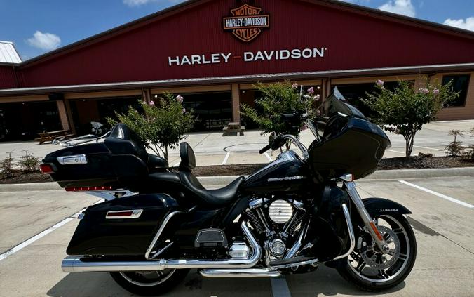 2020 Harley-Davidson Road Glide Limited Vivid Black