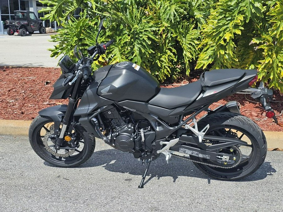 2025 Honda CB750 Hornet