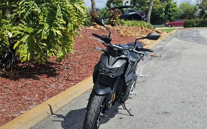 2025 Honda CB750 Hornet