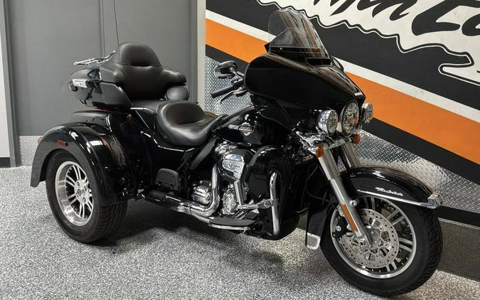 2023 Harley-Davidson® FLHTCUTG - Tri Glide® Ultra