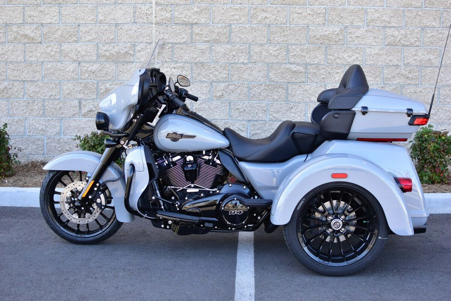 2025 Harley-Davidson Tri Glide Ultra