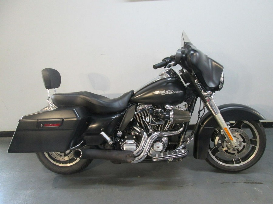 2013 Harley-Davidson® FLHX - Street Glide®