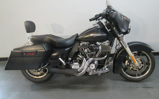 2013 Harley-Davidson® FLHX - Street Glide®