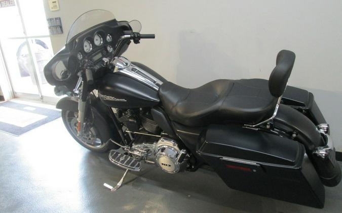 2013 Harley-Davidson® FLHX - Street Glide®