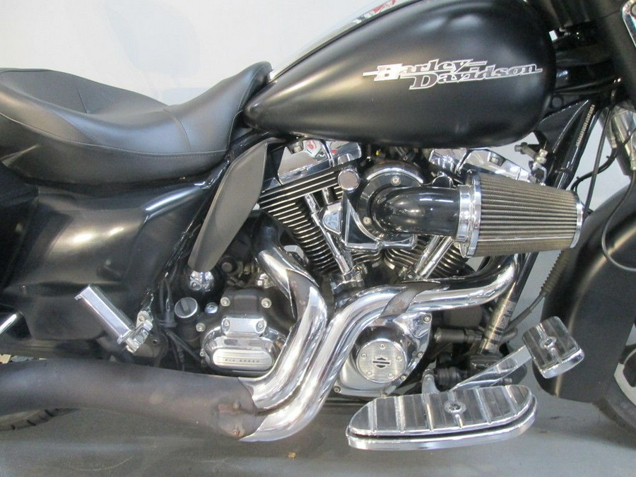 2013 Harley-Davidson® FLHX - Street Glide®