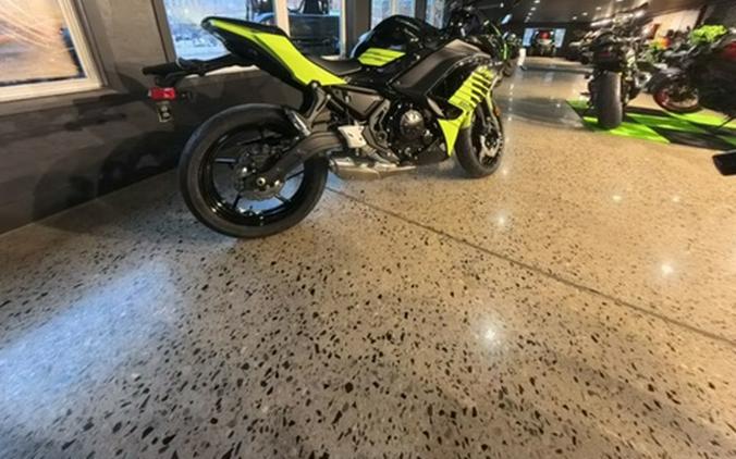 2025 Kawasaki Ninja 650 ABS
