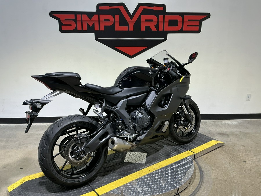 2024 Yamaha YZF-R7