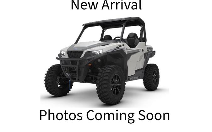 2026 Polaris GENERAL® 1000 Sport Ghost Gray